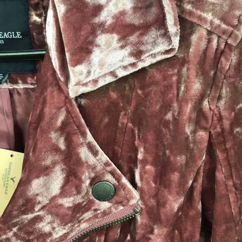 🌻NWT!! Beautiful Crushed Velvet Motorcycle Jacket - Picture 5 of 9